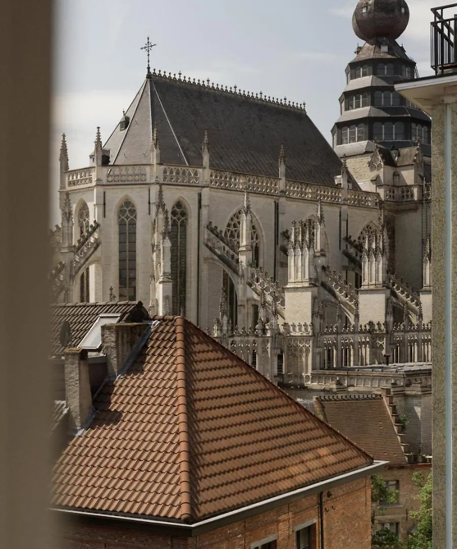Mooi Licht Appartement In Bruisend Antwerpen! Belgium