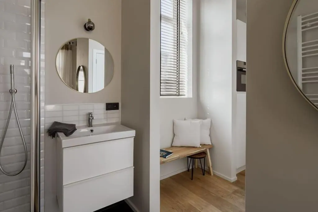 Apartment Mooi Licht Appartement In Bruisend Antwerpen! Belgium
