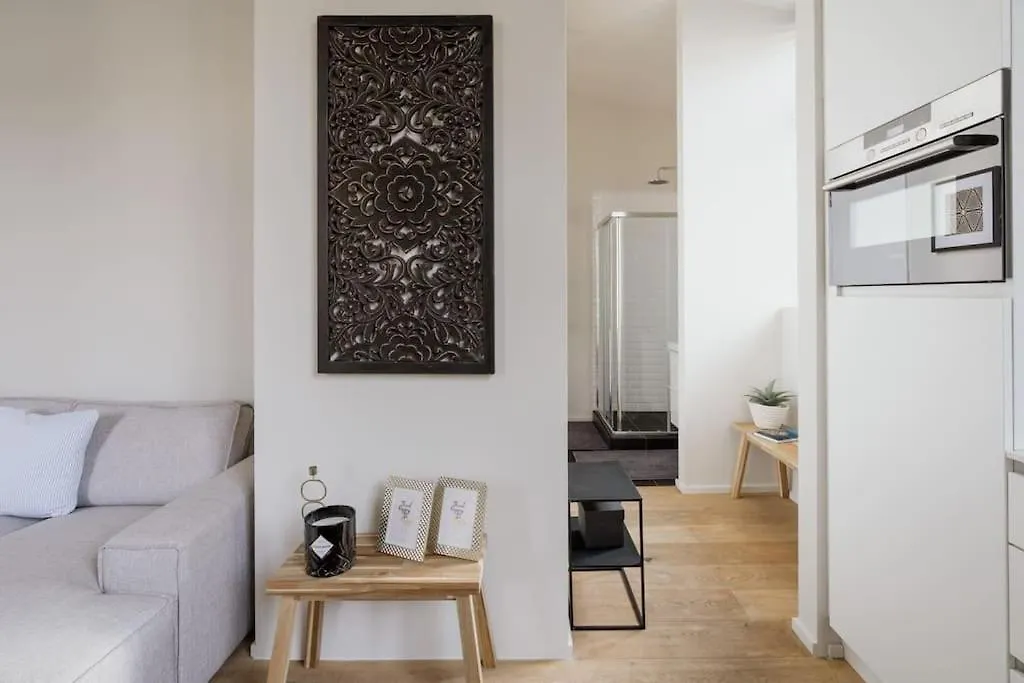 Mooi Licht Appartement In Bruisend Antwerpen! Antwerp
